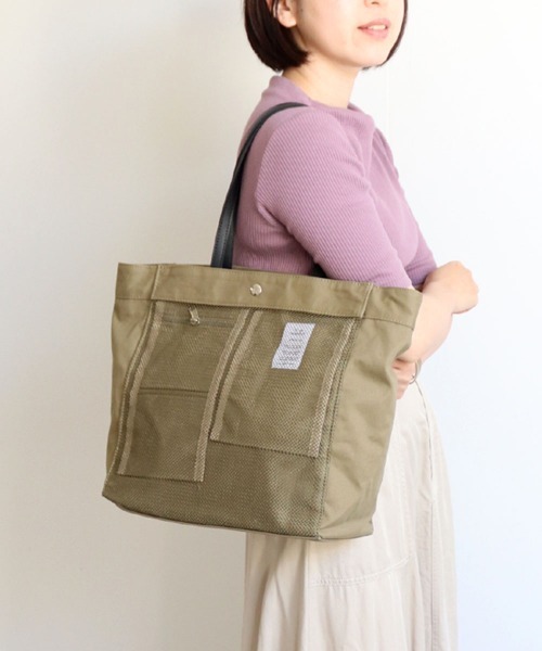 topologie メッシュポケット トートバッグ COLDE （コルデ）の「メッシュポケット付き多機能トートバッグ（トート