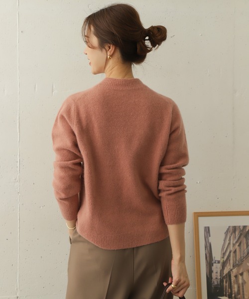 URBAN RESEARCH DOORS（アーバンリサーチドアーズ）の「ヘアリーウールニット∴（ニット/セーター・レディース・ベージュ/ピンク/モカ・ONE）」の5枚目の写真