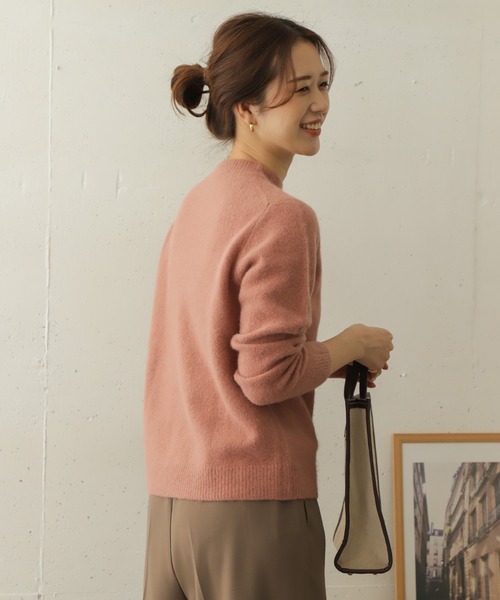 URBAN RESEARCH DOORS（アーバンリサーチドアーズ）の「ヘアリーウールニット∴（ニット/セーター・レディース・ベージュ/ピンク/モカ・ONE）」の6枚目の写真