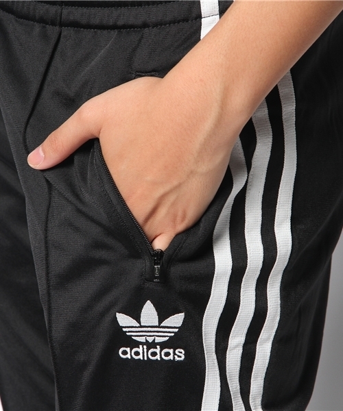 adidas Originals（アディダスオリジナルス）の「ウィメンズ