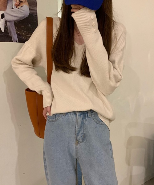 Ulysses（ユリシス）の「リブVネックニット（ニット/セーター・レディース・ホワイト/ブラック/ベージュ/ブラウン/グレー/ピンクベージュ/ブルー/キャメル・フリー）」の15枚目の写真