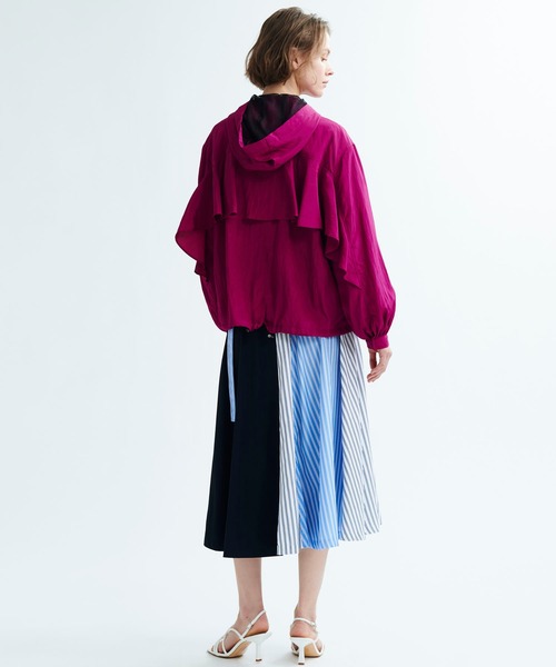 LANVIN en Bleu（ランバンオンブルー）の「バックフリルブルゾン