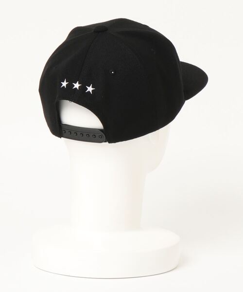 LUXE/R GOLF(ラグジュ ゴルフ)の「(RM)【LUXE/R GOLF】立体 コード 刺繍 ストレート キャップ(キャップ・メンズ・ブラック・FREE)」の2枚目の写真