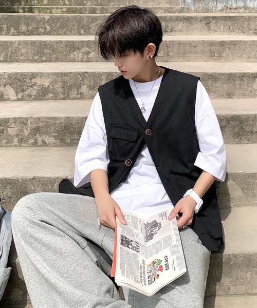 neos（ネオス）の「【neos -addictive design-】ルーズシルエット ツイル フィッシングベスト（ベスト・メンズ・ベージュ/ネイビー/ブラック/カーキ・X-LARGE/MEDIUM/LARGE）」の2枚目の写真