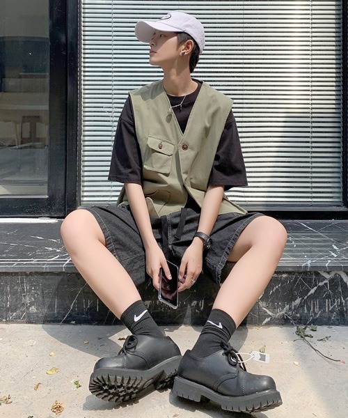 neos（ネオス）の「【neos -addictive design-】ルーズシルエット ツイル フィッシングベスト（ベスト・メンズ・ベージュ/ネイビー/ブラック/カーキ・X-LARGE/MEDIUM/LARGE）」の20枚目の写真