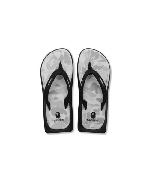 A BATHING APE（アベイシングエイプ）の「BAPE X HAVAIANAS
