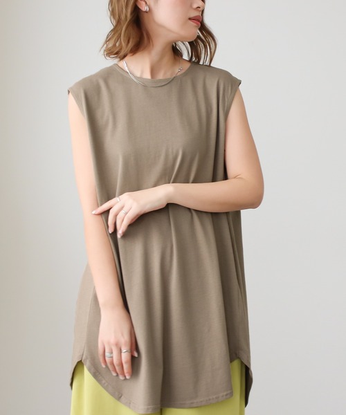 Social GIRL（ソーシャルガール）の「ノースリーブ チュニック Tシャツ トップス（Tシャツ/カットソー・レディース・オフホワイト/チャコール/テラコッタ/グレイッシュベージュ/ブラック/グリーン/モカ/ワイン/パープル/グレー/ネイビー・M）」の7枚目の写真