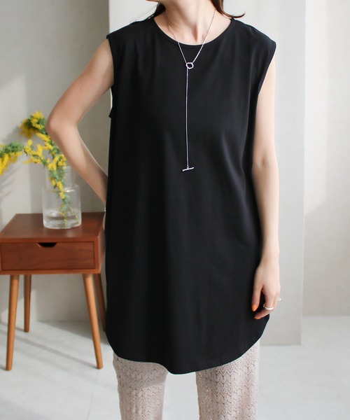 Social GIRL（ソーシャルガール）の「ノースリーブ チュニック Tシャツ トップス（Tシャツ/カットソー・レディース・オフホワイト/チャコール/テラコッタ/グレイッシュベージュ/ブラック/グリーン/モカ/ワイン/パープル/グレー/ネイビー・M）」の2枚目の写真