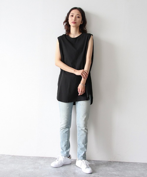 Social GIRL（ソーシャルガール）の「ノースリーブ チュニック Tシャツ トップス（Tシャツ/カットソー・レディース・オフホワイト/チャコール/テラコッタ/グレイッシュベージュ/ブラック/グリーン/モカ/ワイン/パープル/グレー/ネイビー・M）」の17枚目の写真