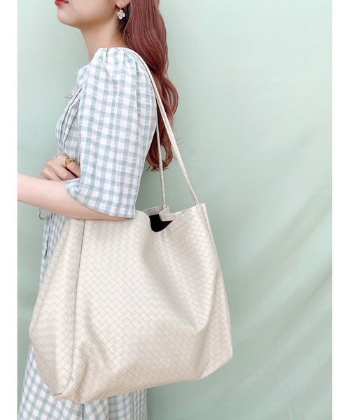 JUMELLE(ジュメロ)の「フラットトートバッグ(トートバッグ・レディース・ブラック/ベージュ/グリーン・FREE)」の3枚目の写真