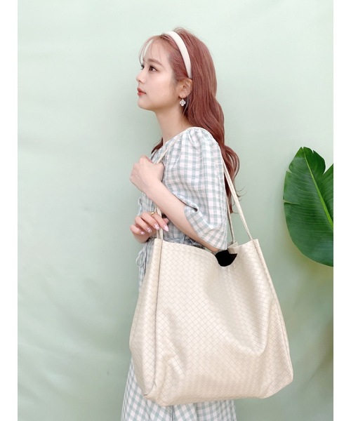 JUMELLE(ジュメロ)の「フラットトートバッグ(トートバッグ・レディース・ブラック/ベージュ/グリーン・FREE)」の5枚目の写真