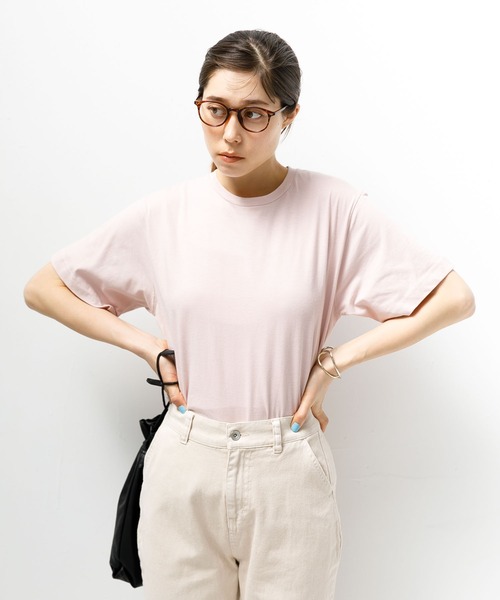 koe（コエ）の「抗菌防臭オーガニックコットンクルーネックＴシャツ*（Tシャツ/カットソー・レディース・ライトベージュ/サックスブルー/ライトグレー/ホワイト/ピンク/イエロー/ライトカーキ/ブラック・L/M/S）」の8枚目の写真