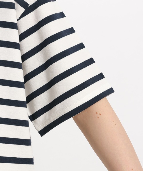 niko and...（ニコアンド）の「付け襟付きボーダービッグプルオーバー（Tシャツ/カットソー・レディース・ネイビー/ベージュ/グリーン・MEDIUM/LARGE）」の14枚目の写真