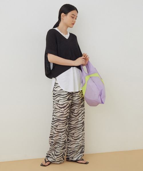 ADAM ET ROPE'（アダムエロペ）の「＜SETアイテム＞レイヤードベストプルオーバー（タンクトップ・レディース・ブラック/キナリ/ブラウン・FREE）」の16枚目の写真