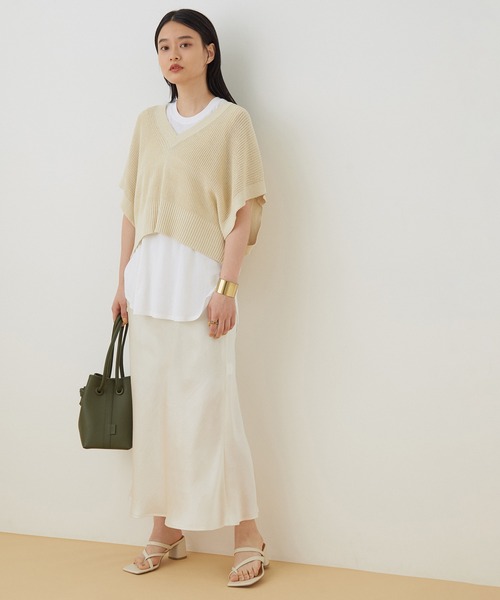 ADAM ET ROPE'（アダムエロペ）の「＜SETアイテム＞レイヤードベストプルオーバー（タンクトップ・レディース・ブラック/キナリ/ブラウン・FREE）」の13枚目の写真