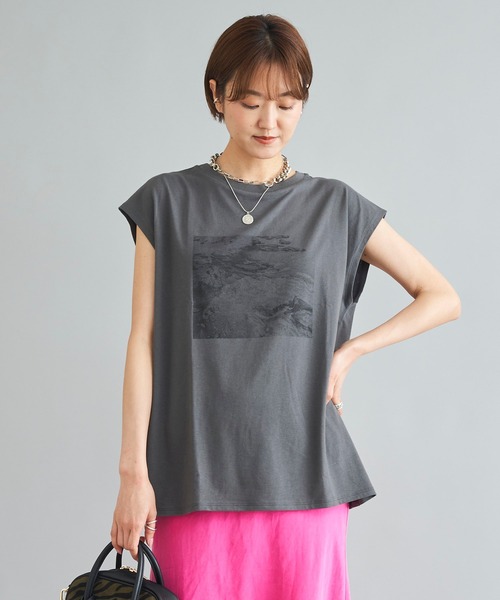 DouDou(ドゥドゥ)の「【WEB限定】フォトT(Tシャツ/カットソー・レディース・チャコールグレー/オフホワイト・FREE)」の22枚目の写真