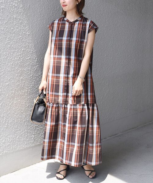 セール】【WEB限定】〈手洗い可能〉ブロード切り替えワンピース