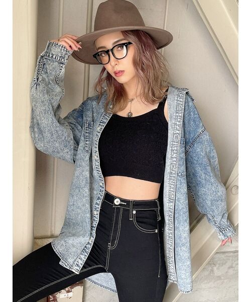 GYDA（ジェイダ）の「BIGケミカル デニムシャツ（シャツ/ブラウス・レディース・ブラック/ブルー・FREE）」の4枚目の写真