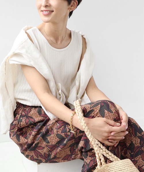 JOURNAL STANDARD relume(ジャーナルスタンダード レリューム)の「アイレットテレコノースリーブ◆(タンクトップ・レディース・ブラック/ブラウン/ナチュラル・FREE)」の3枚目の写真