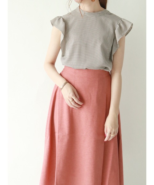 Te chichi(テチチ)の「チドリラッフルスリーブブラウス(シャツ/ブラウス・レディース・ベージュ/ネイビー/オフホワイト・フリ-)」の3枚目の写真