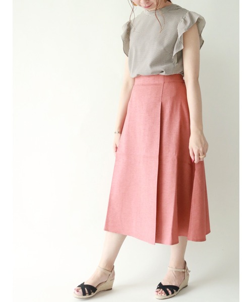 Te chichi(テチチ)の「チドリラッフルスリーブブラウス(シャツ/ブラウス・レディース・ベージュ/ネイビー/オフホワイト・フリ-)」の7枚目の写真