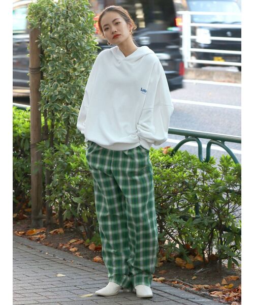 Ungrid（アングリッド）の「フードロゴルーズパーカー（パーカー・レディース・ライトグレー/ネイビー/オフホワイト・FREE）」の19枚目の写真