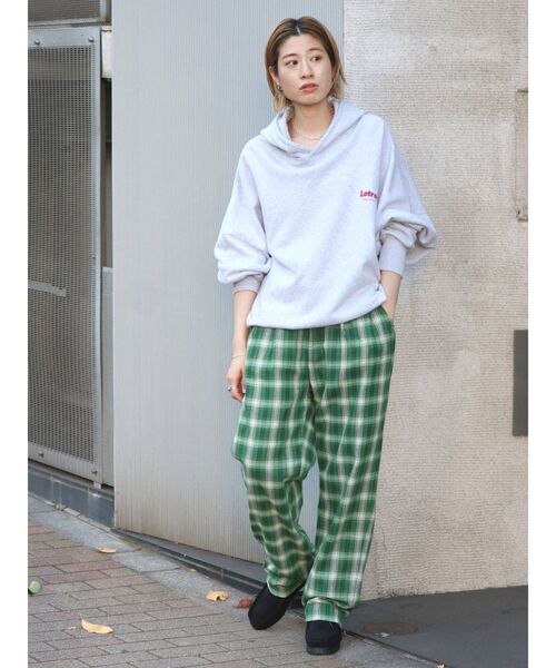 Ungrid（アングリッド）の「フードロゴルーズパーカー（パーカー・レディース・ライトグレー/ネイビー/オフホワイト・FREE）」の8枚目の写真