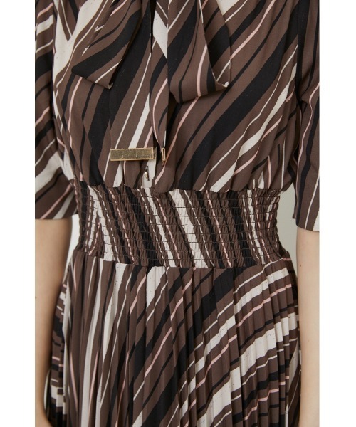 rienda（リエンダ）の「ハトメボウタイシャツワンピース（シャツワンピース・レディース・ブラック/カーキ/ブラウン系その他/ブルー系その他3・SMALL/MEDIUM）」の10枚目の写真