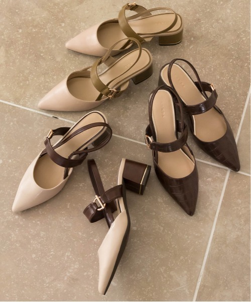 RANDA（ランダ）の「ポインテッドトゥバックストラップパンプス（パンプス・レディース・ベージュ/アイボリー/ダークブラウン・M/L/S/LL）」の4枚目の写真