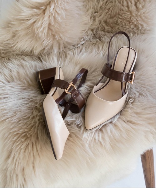 RANDA（ランダ）の「ポインテッドトゥバックストラップパンプス（パンプス・レディース・ベージュ/アイボリー/ダークブラウン・M/L/S/LL）」の10枚目の写真