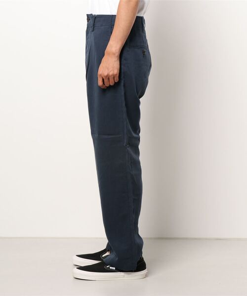 ADAM ET ROPE'(アダムエロペ)の「ドレープ ワイドテーパードパンツ(その他パンツ・メンズ・ネイビー/カーキ・L/M)」の3枚目の写真