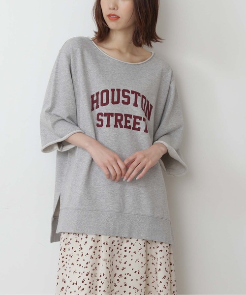 FREE'S MART（フリーズマート）の「◆カレッジロゴ5分袖スウェット（スウェット・レディース・ホワイト/ブラウン/グレー・FREE）」の2枚目の写真