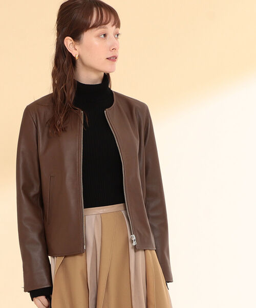 Ray BEAMS(レイビームス)の「Ray BEAMS / ラムレザー ノーカラー ブルゾン(ノーカラージャケット・レディース・ブラック/ダークブラウン・1/0)」の9枚目の写真