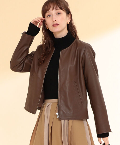 Ray BEAMS(レイビームス)の「Ray BEAMS / ラムレザー ノーカラー ブルゾン(ノーカラージャケット・レディース・ブラック/ダークブラウン・1/0)」の10枚目の写真