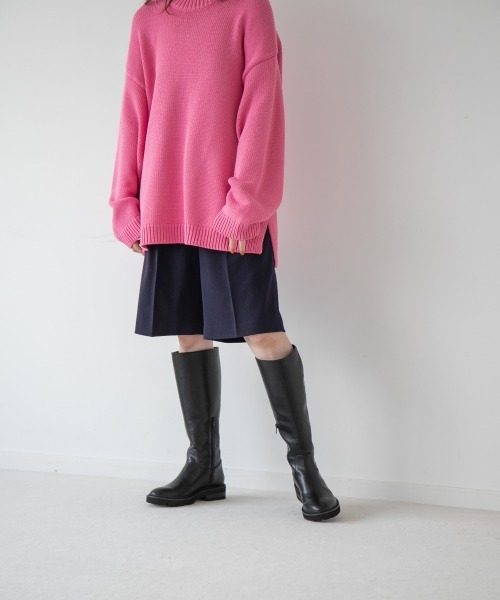 yuw（ユウ）の「UNISEX BIG PULLOVER　217885（カーディガン/ボレロ・レディース・アイボリー/ブラック/ブルー/ピンク・FREE）」の11枚目の写真
