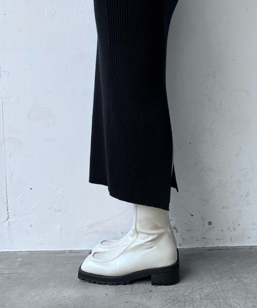 Happy John(ハッピージョン)の「square toe uncle boots/スクエアトゥアンクルブーツ(ブーツ・レディース・ホワイト/ブラック・24/25)」の22枚目の写真