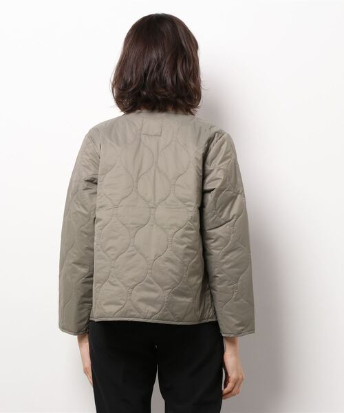 Lugnoncure（ルノンキュール）の「パッカブルブルゾン（ブルゾン・レディース・パープル/ブラック/ベージュ/モカ・ﾌﾘ-）」の6枚目の写真