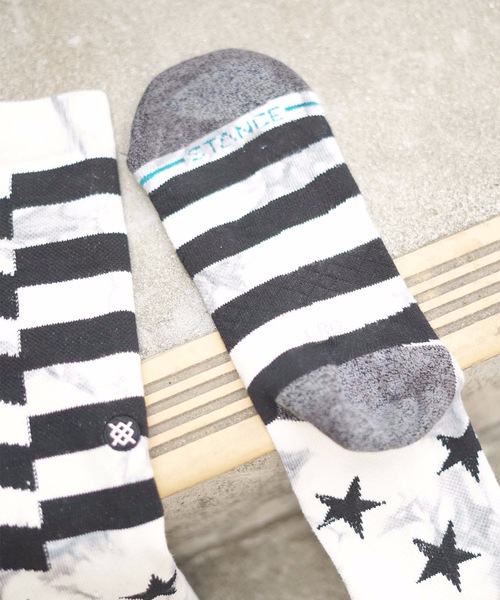 STANCE（スタンス）の「【STANCE / スタンス】SIDEREAL 2 / ラインソックス  ユニセックス（ソックス/靴下・メンズ・グレー・SMALL/LARGE）」の7枚目の写真