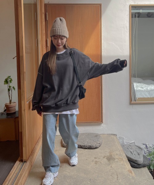 SONA(ソナ)の「3rd Spring×SONYUNARAコラボ ステッチトレーナー(スウェット・レディース・ホワイト/チャコールグレー/ブラック・FREE)」の12枚目の写真