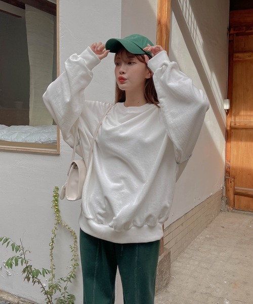 SONA(ソナ)の「3rd Spring×SONYUNARAコラボ ステッチトレーナー(スウェット・レディース・ホワイト/チャコールグレー/ブラック・FREE)」の4枚目の写真