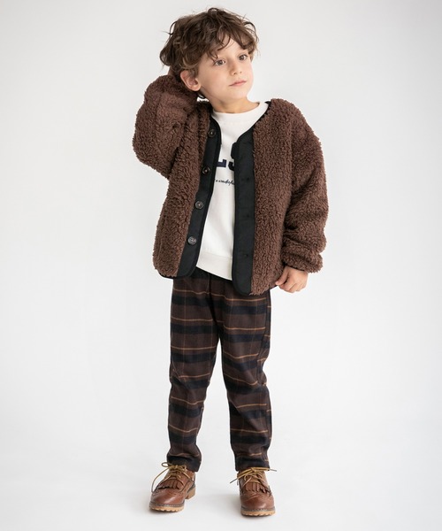 BRANSHES(ブランシェス)の「【ノーカラー】ボアジャケット(ブルゾン・キッズ・ブラック/アイボリー/ブラウン・110/140/120/100/130/150)」の6枚目の写真