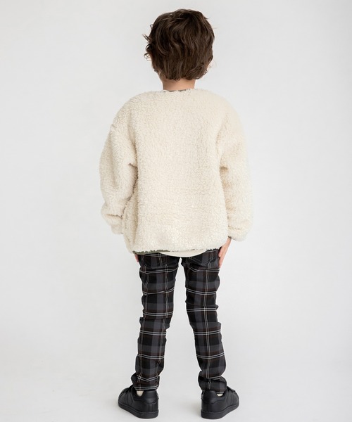 BRANSHES(ブランシェス)の「【ノーカラー】ボアジャケット(ブルゾン・キッズ・ブラック/アイボリー/ブラウン・110/140/120/100/130/150)」の5枚目の写真