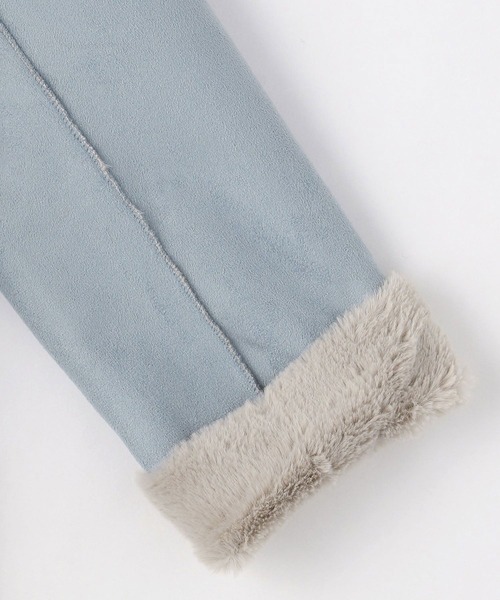 NICOLE white(ニコルホワイト)の「リバーシブル フェイクムートンコート(ムートンコート・レディース・サックスブルー/ベージュ/チャコールグレー・LARGE/MEDIUM)」の19枚目の写真