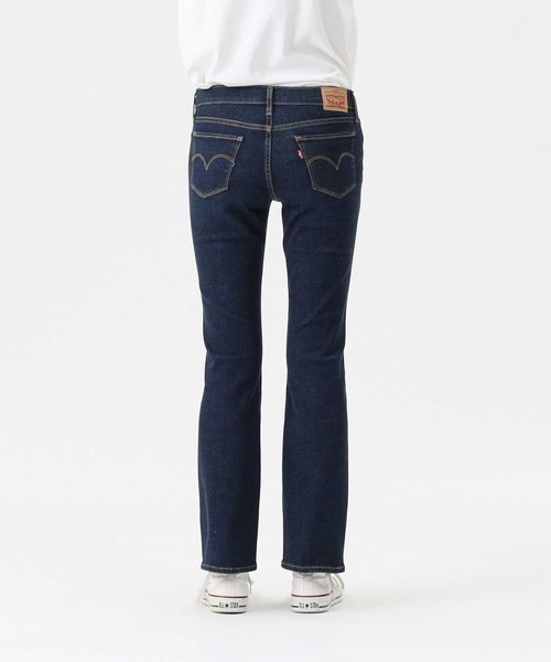 Levi's（リーバイス）の「【Levi's】「SHAPING」ブーツカットパンツ（デニムパンツ・レディース・ダークインディゴブルー・27inch/25inch/24inch/26inch）」の10枚目の写真