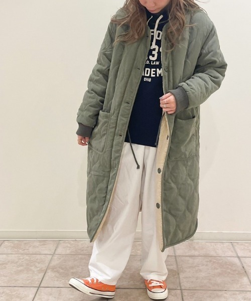 ALL ORDINARIES(オールオーディナリーズ)の「キルティングボアリバーシブルコート(ノーカラーコート・レディース・ブラック/オリーブ・F)」の12枚目の写真