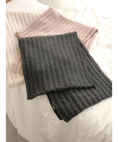 earth music&ecology（アースミュージックアンドエコロジー）の「ブラッシュヤーンマフラー＊（マフラー・レディース・アイボリー/チャコールグレー/ベージュ/ミント・FREE）」の6枚目の写真