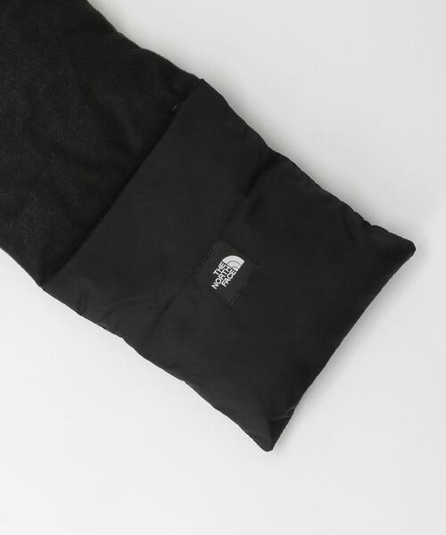 THE NORTH FACE（ザノースフェイス）の「【WEB限定】＜THE NORTH FACE＞ヌプシ マフラー / Nuptse Muffler（マフラー・レディース・ブラック/オリーブ・FREE）」の9枚目の写真