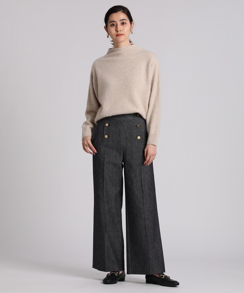 INED(イネド)の「モックネックラクーンニット(ニット/セーター・レディース・ベージュ/グレー/グリーン/キャメル・9号)」の15枚目の写真