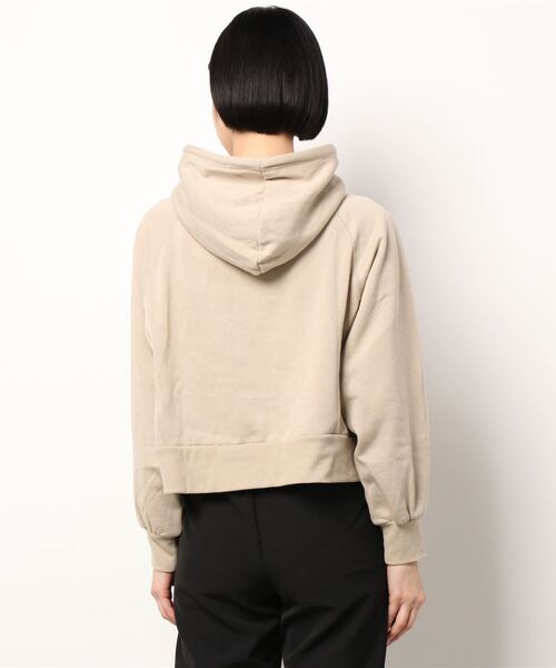 Lugnoncure（ルノンキュール）の「プリントパーカー（パーカー・レディース・オフホワイト/ベージュ/ネイビー・ﾌﾘ-）」の4枚目の写真