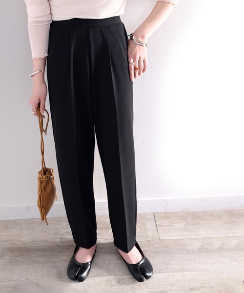 classicalelf（クラシカルエルフ）の「美脚魅せ。吸水速乾&UVカット付のカットジョーゼットテーパードパンツ（スラックス・レディース・オレンジ/グリーン系その他/グレイッシュベージュ/ブラック・SMALL/MEDIUM/LARGE/X-LARGE）」の14枚目の写真